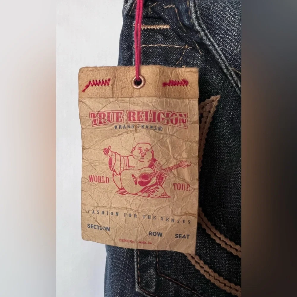 NWT‎ TRUE RELIGION STRAIGHT FLAP RIPPED MENS JEAN SIZE 34